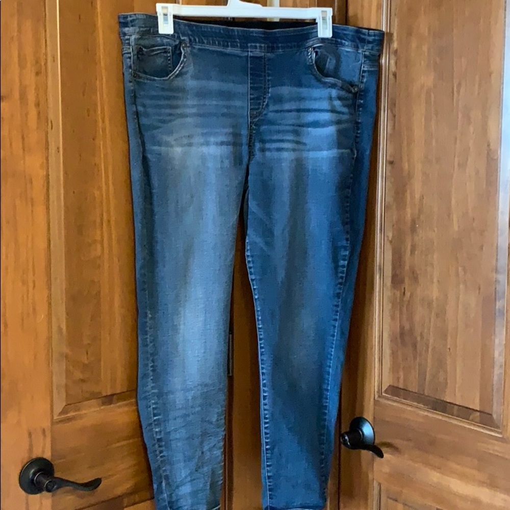 Maurices Pullon skinny jeans